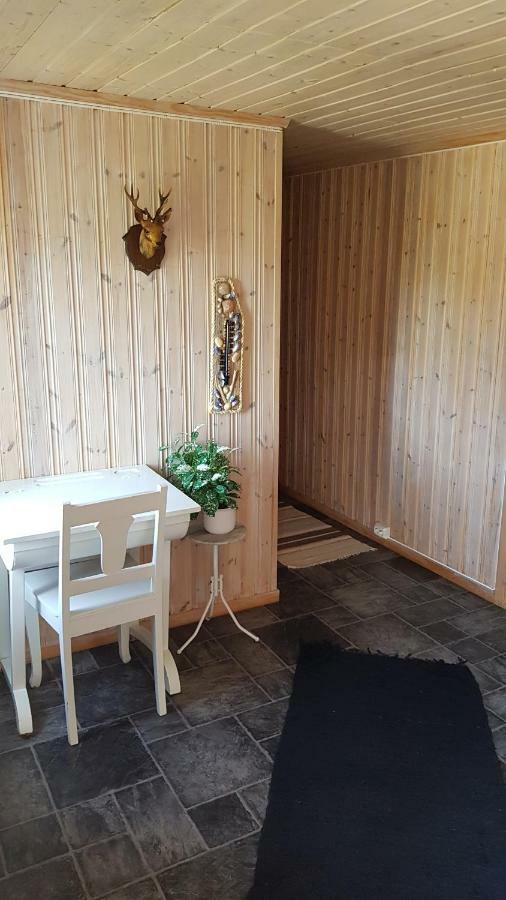 Farmer Apartment Laukvik Extérieur photo